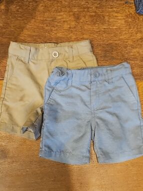 Cat & Jack Boys 2-Pack Shorts in Blue and Khaki